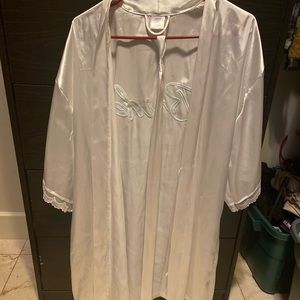 BRIDE robe